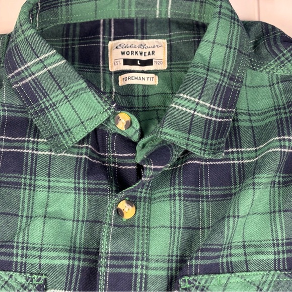 NWT Eddie Bauer Workwear Plaid Flannel Shirt - Picture 3 of 4